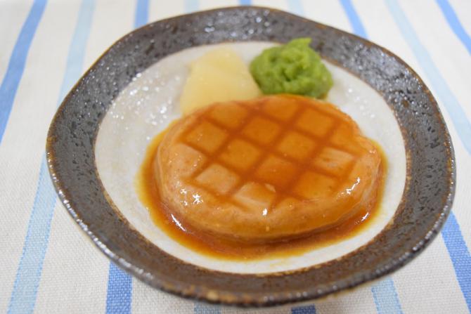 すむーす食つるりん　ビーフステーキ焼肉ソース