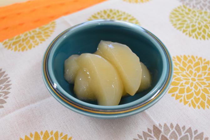 すむーす食つるりん　白桃の甘煮
