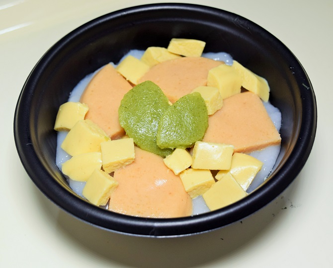 すむーす食つるりん　親子丼